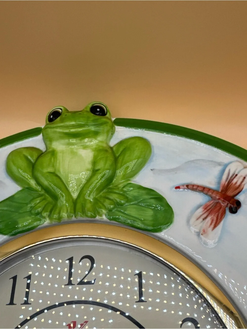 Vintage Y2 K Green Frog Pond Wall Clock - Decorative Home Wall Decor